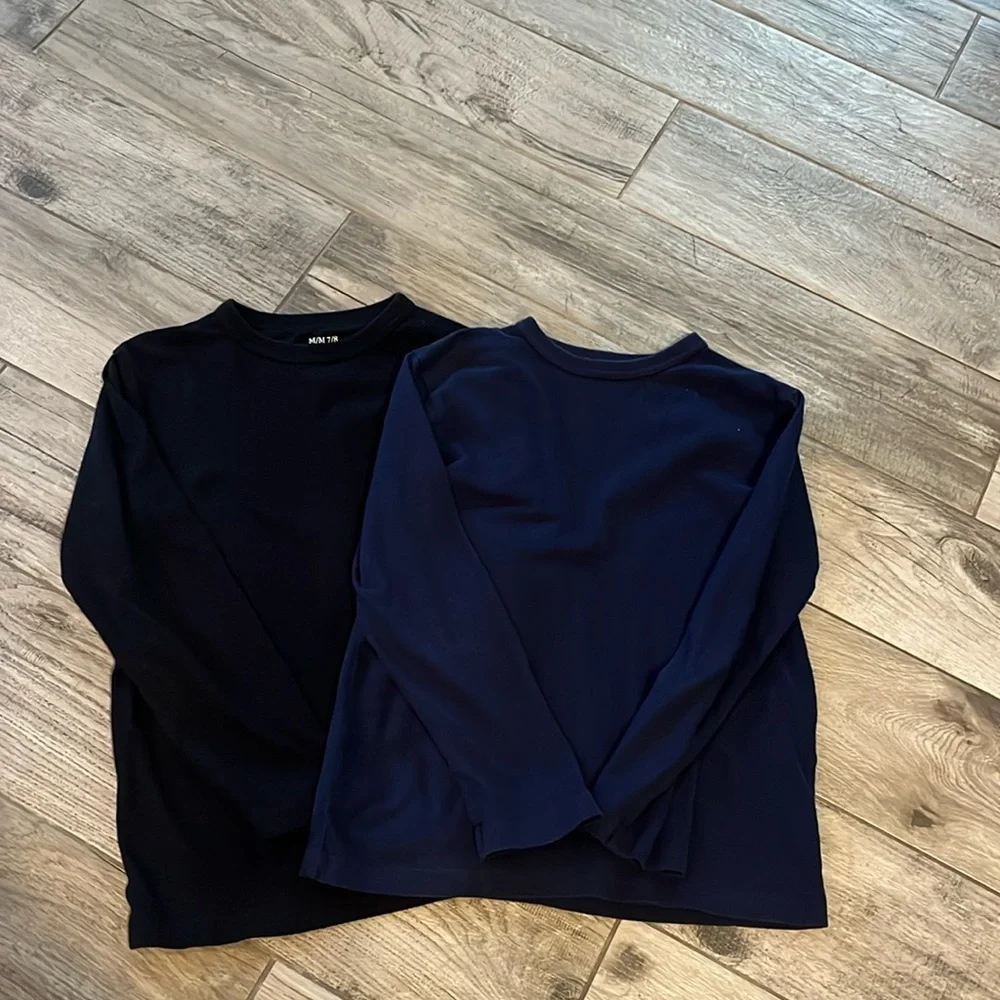 EUC bundle of 2 The Children’s Place long sleeve t shirts. Sz 7/8